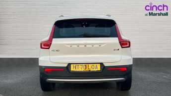 Volvo XC40 2.0 B4P Inscription 5dr AWD Auto