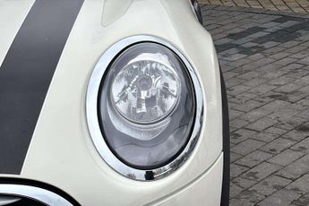 MINI Hatch 1.5 Cooper 3dr Auto