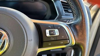 Volkswagen Tiguan 2.0 BiTDi 240 4Motion R-Line 5dr DSG