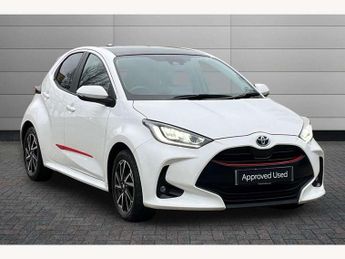 Toyota Yaris 1.5 Hybrid Design 5dr CVT