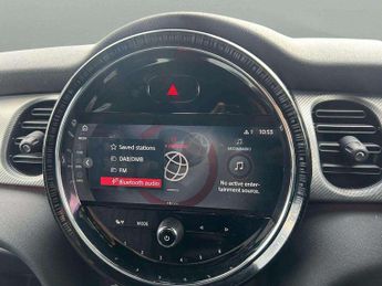 MINI Hatchback 5dr 1.5 Cooper Exclusive 5dr Auto