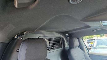 Land Rover Defender 3.0 D250 Hard Top Auto