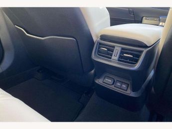 Lexus ES 300h 2.5 4dr CVT