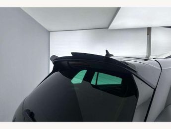 Volkswagen Tiguan 2.0 TDi 150 4Motion R-Line Tech 5dr DSG