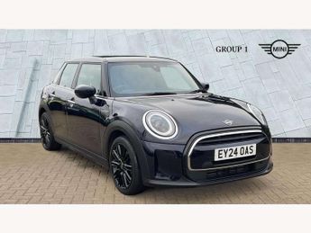 MINI Hatch 1.5 Cooper Exclusive 5dr Auto [Comfort/Nav Pack]