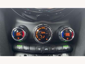 MINI Hatchback 5dr 1.5 Cooper Exclusive 5dr Auto [Comfort/Nav Pack]