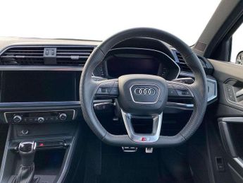 Audi Q3 35 TFSI Black Edition 5dr S Tronic [20" Alloy]