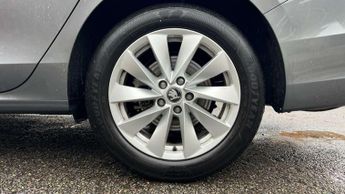 Skoda Superb Estate 1.5 TSI e-TEC SE Technology 5dr DSG