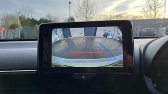 Toyota Yaris 1.5 Hybrid Design 5dr CVT