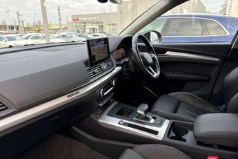 Audi Q5 45 TFSI Quattro Sport 5dr S Tronic [Tech Pack Pro]
