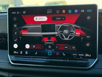 Volkswagen Tiguan 2.0 TDI R-Line 5dr DSG