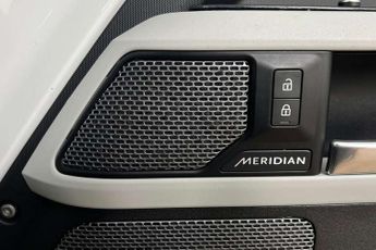 Land Rover Defender 2.0 D200 S 110 5dr Auto