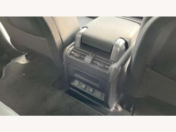 Land Rover Defender 3.0 D250 X-Dynamic SE 90 3dr Auto