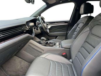 Volkswagen Touareg 3.0 V6 TSI eHybrid 4Motion R 5dr Tip Auto