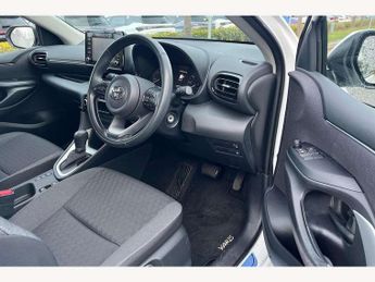 Toyota Yaris 1.5 Hybrid Icon 5dr CVT