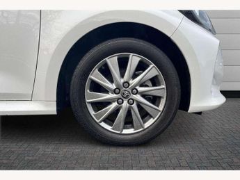 Toyota Yaris 1.5 Hybrid Icon 5dr CVT