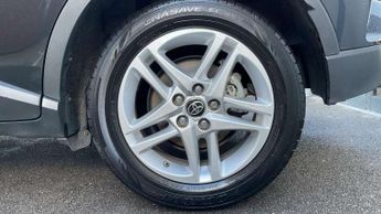 Toyota C-HR 1.8 Hybrid Icon 5dr CVT