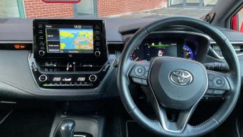 Toyota Corolla Touring Sport 2.0 VVT-i Hybrid Excel 5dr CVT