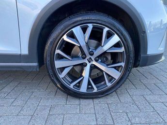 SEAT Arona 1.0 TSI 110 XPERIENCE Lux 5dr DSG