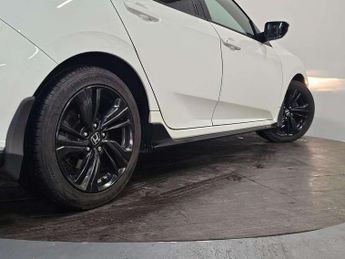 Honda Civic 1.0 VTEC Turbo 126 Sport Line 5dr CVT