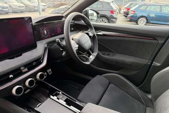 Skoda Superb Estate 1.5 TSI iV Sportline 5dr DSG