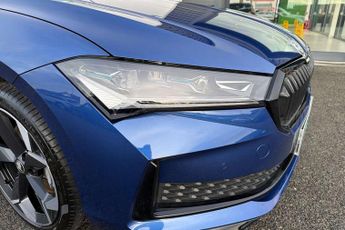 Skoda Superb Estate 1.5 TSI iV Sportline 5dr DSG