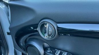 MINI Hatchback 5dr 2.0 Cooper S Sport II 5dr Auto