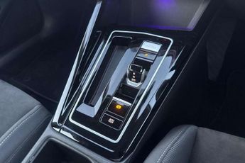 Volkswagen Golf 1.4 TSI eHybrid Style 5dr DSG