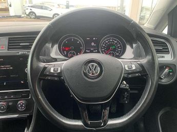Volkswagen Golf 1.6 TDI SE 5dr DSG