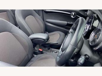 MINI Convertible 1.5 Cooper Classic 2dr Auto
