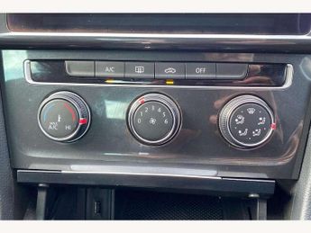 Volkswagen Golf 1.6 TDI Match 5dr DSG