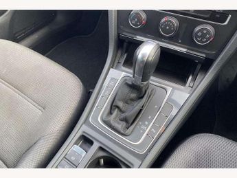 Volkswagen Golf 1.6 TDI Match 5dr DSG
