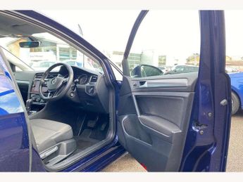 Volkswagen Golf 1.6 TDI Match 5dr DSG
