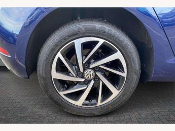 Volkswagen Golf 1.6 TDI Match 5dr DSG