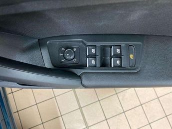 Volkswagen Tiguan 1.4 TSI eHybrid Elegance 5dr DSG