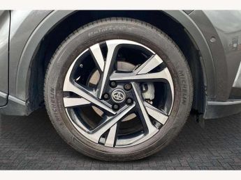 Toyota C-HR 1.8 Hybrid Design 5dr CVT