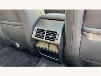 Land Rover Discovery Sport 1.5 P300e R-Dynamic SE 5dr Auto [5 Seat]