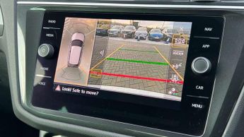 Volkswagen Tiguan 2.0 TSi 230 4Motion SEL 5dr DSG