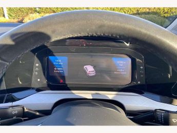 Volkswagen Golf 2.0 TDI Life 5dr DSG