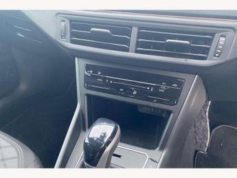 Volkswagen Polo 1.0 TSI R-Line 5dr DSG