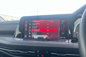 Volkswagen Golf 1.5 eTSI 150 Style 5dr DSG