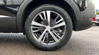 Peugeot 5008 1.2 Hybrid 136 Allure Premium+ 5dr e-DSC6