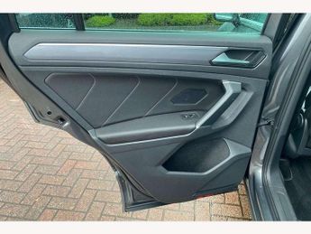 Volkswagen Tiguan 2.0 TDi 190 4Motion R-Line 5dr DSG