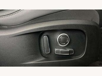 Jaguar F-Pace 2.0 P400e R-Dynamic S 5dr Auto AWD