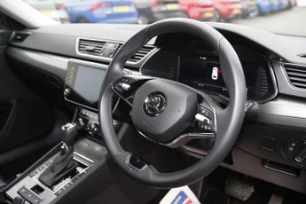 Skoda Superb Estate 2.0 TDI CR SE L 5dr DSG