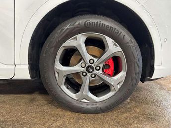 Ford Kuga 2.5 PHEV ST-Line 5dr CVT