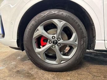 Ford Kuga 2.5 PHEV ST-Line 5dr CVT