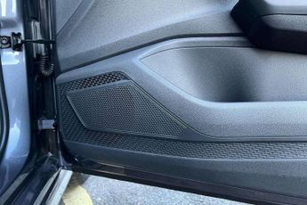 Volkswagen Polo 1.0 TSI 115 R-Line 5dr DSG