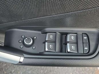 Audi Q2 35 TFSI S Line 5dr S Tronic