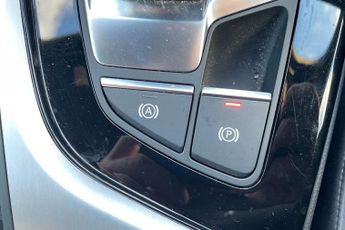 Audi A4 Avant 40 TFSI 204 S Line 5dr S Tronic